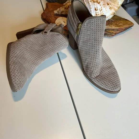 Franco Sarto boots 🥾 - Picture 3 of 10